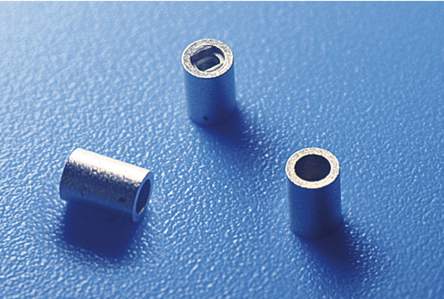 Isolator core